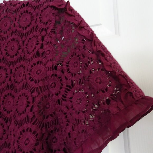 Daniel Rainn Size L Crochet lined Dressy Top Eggplant Wine Burgundy Dressy - Picture 6 of 11
